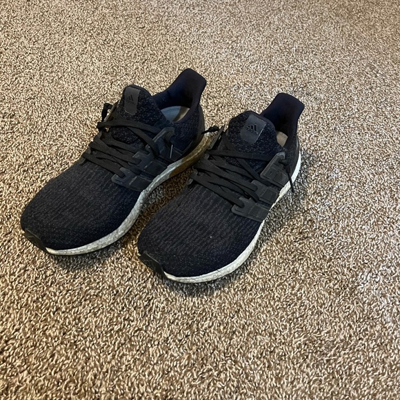 Adidas ultra boost - Picture 1 of 6